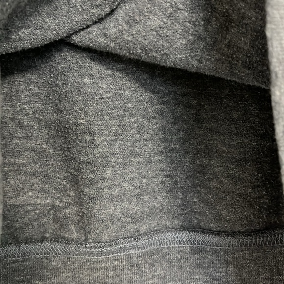 Splendid Flutter Sleeve Crewneck Top, Heather Grey - Picture 5 of 7